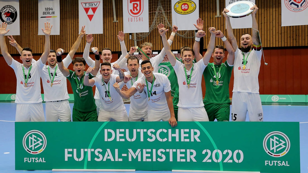 VfL 05 Hohenstein-Ernstthal holt sich in Wedau seinen zweiten Meistertitel