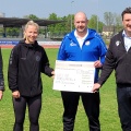 SuS 09 Dinslaken freut sich über Scheck in Höhe von 1.450 Euro