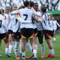 Start nach Maß für die deutsche U 19-Nationalmannschaft der Frauen in Duisburg