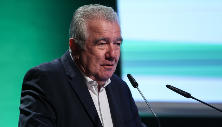 Peter Frymuth auf dem DFB-Bundestag als DFB-Vizepräsident einstimmig bestätigt