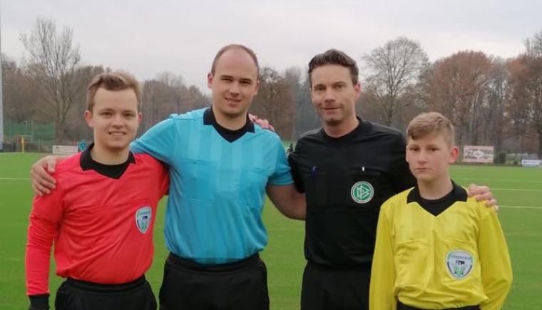 Überraschung: Bundesliga-Schiedsrichter Winkmann pfeift D-Junioren-Spiel