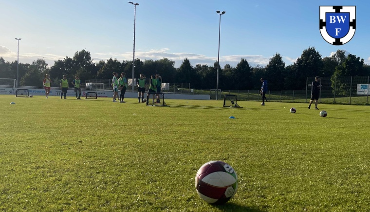 Blau-Weiß Fuhlenbrock und der erfolgreiche Weg zurück in den Frauenfußball