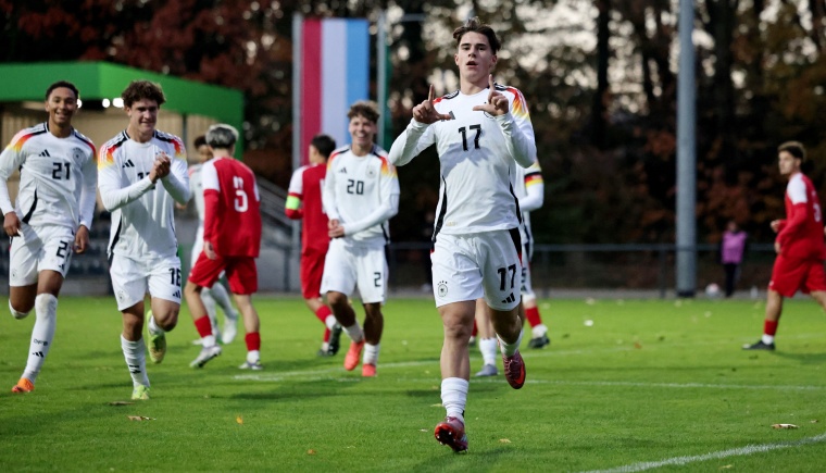 Deutsche U 18-Nationalmannschaft startet in der Sportschule Wedau erfolgreich ins Länderspieljahr