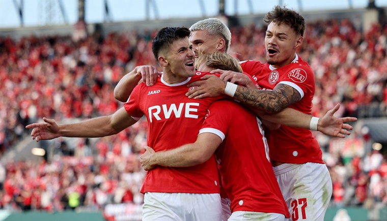 DFB-Pokal 2026/2027: Rot-Weiss Essen gelingt Überraschungssieg gegen Zweitligist St. Pauli