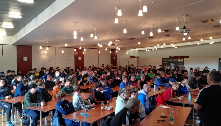 Online und in Präsenz: Hybrider Schiri-Neulingslehrgang vom 24. Januar bis 7. Februar 2026