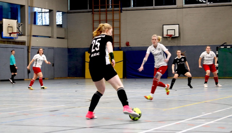 ARAG Futsal-Pokal der Frauen 2026: Acht Teams spielen in der Sportschule Wedau um den Hallen-Titel