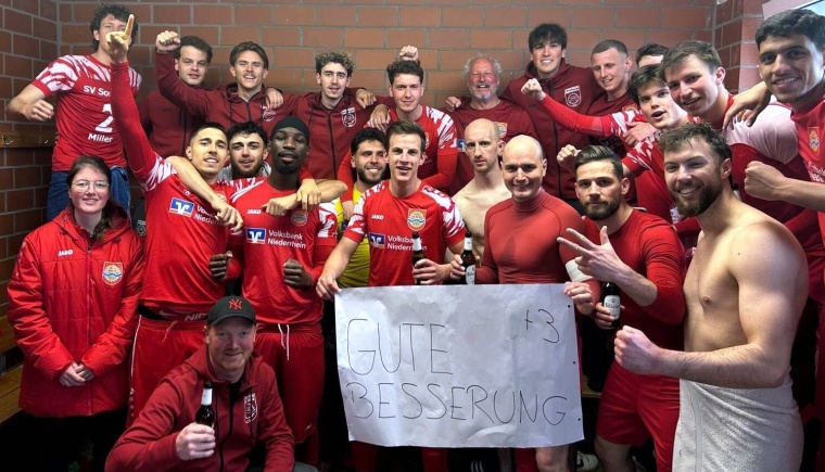 SV Sonsbeck schickt mit Dreier in der Oberliga Niederrhein beste Grüße ans Krankenbett