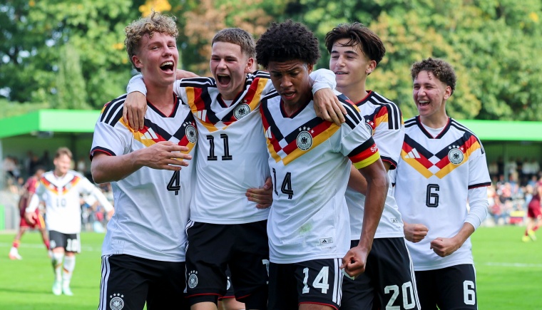 2:1 gegen Venezuela: Deutsche U 17-Junioren starten mit knappem Sieg ins 4-Nationen-Turnier in Duisburg