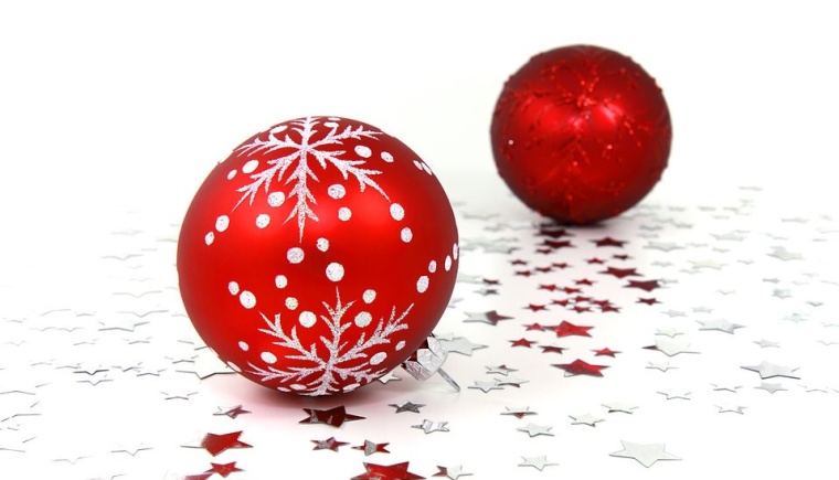 Schöne Feiertage und einen guten Start ins neue Jahr!