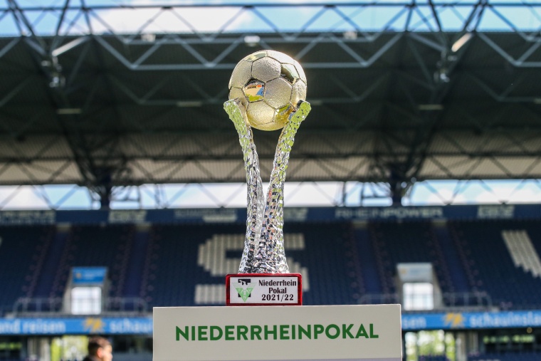 Den Niederrheinpokal vom Fußballverband Niederrhein konnte Traditionsverein Rot-Weiss Essen bereits neun Mal gewinnen.
