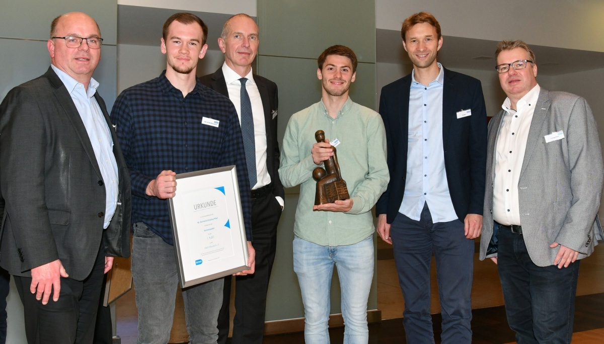 TSV Ronsdorf und Junioren des SC Uellendahl erhalten Fair-Play-Pokal 