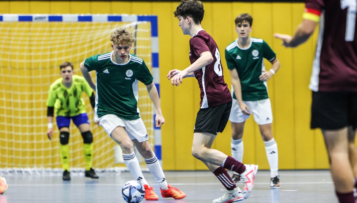 Deutschlands Futsal-Talente zum Jahresauftakt in der Sportschule Wedau zu Gast