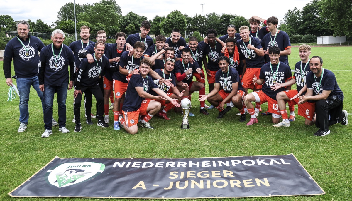 Einen Tag nach der U 17: A-Junioren des MSV Duisburg machen im Niederrheinpokal das 