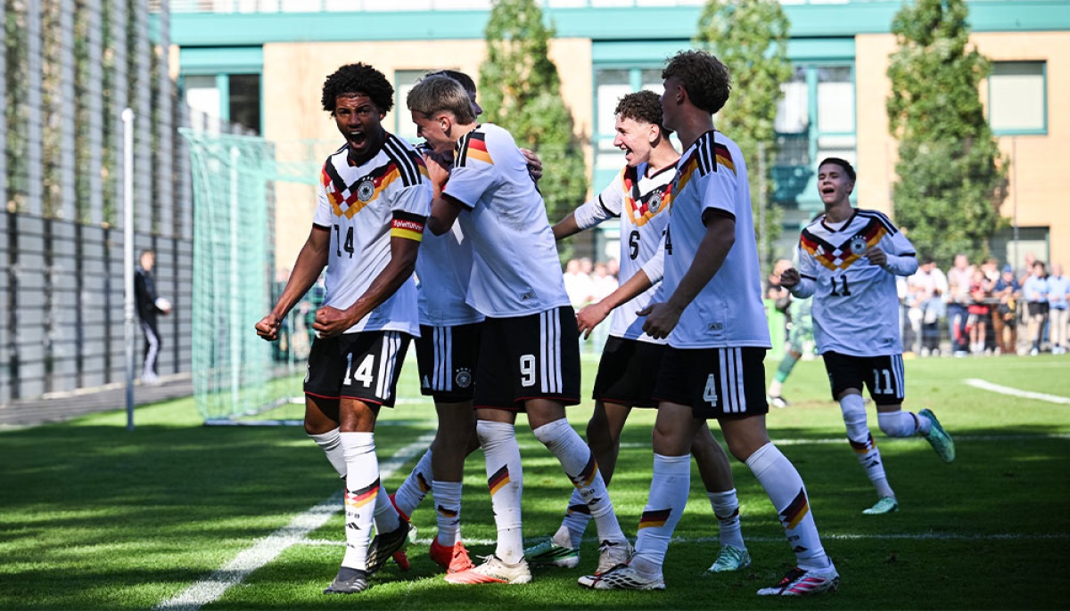 Deutsche U 17-Junioren gewinnen 