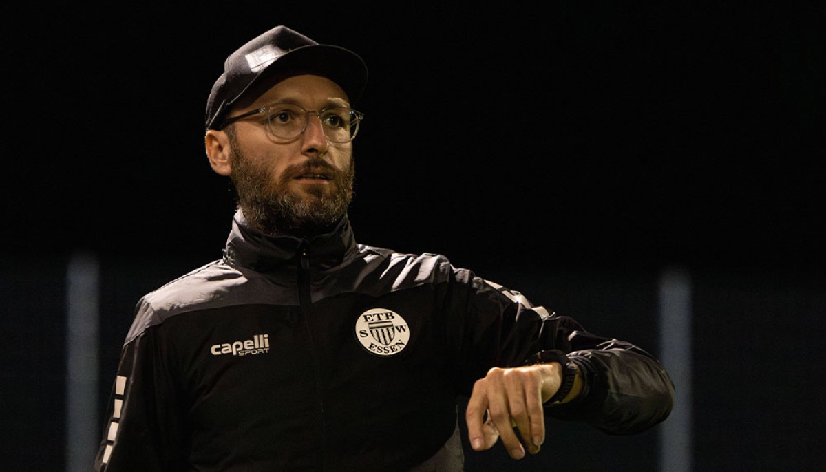 Überraschung am 12. Spieltag der Oberliga: ETB-Trainer Damian Apfeld tritt nach Sieg zurück