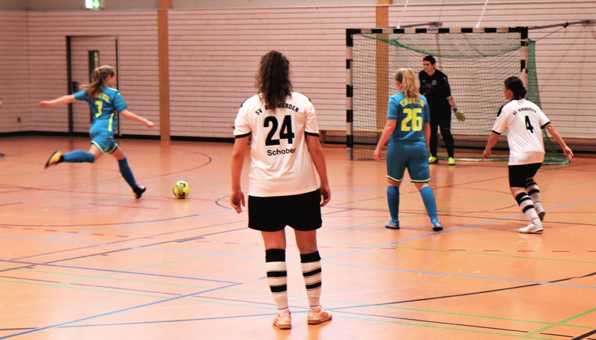 Zwölf Teams spielen in Langenfeld um den ARAG Futsal-Pokal der Frauen 2024