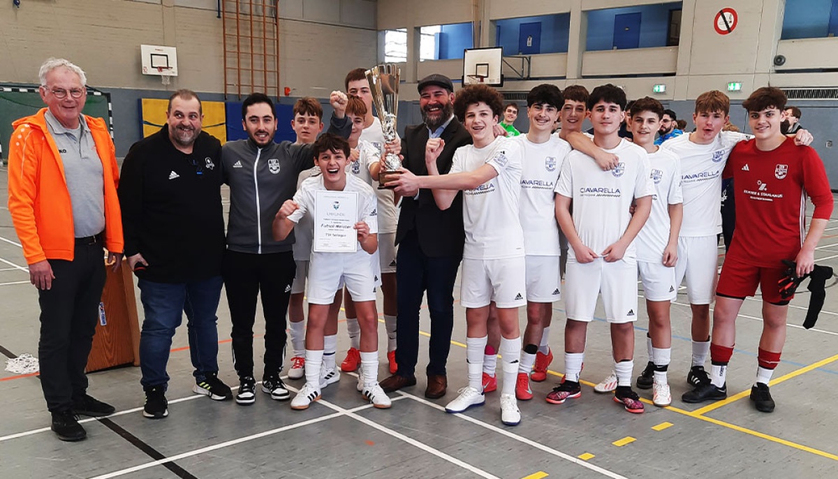 Auf den Spuren der A-Junioren: TSV Solingen gewinnt auch FVN-Futsal-Meisterschaft der C-Junioren in Langenfeld