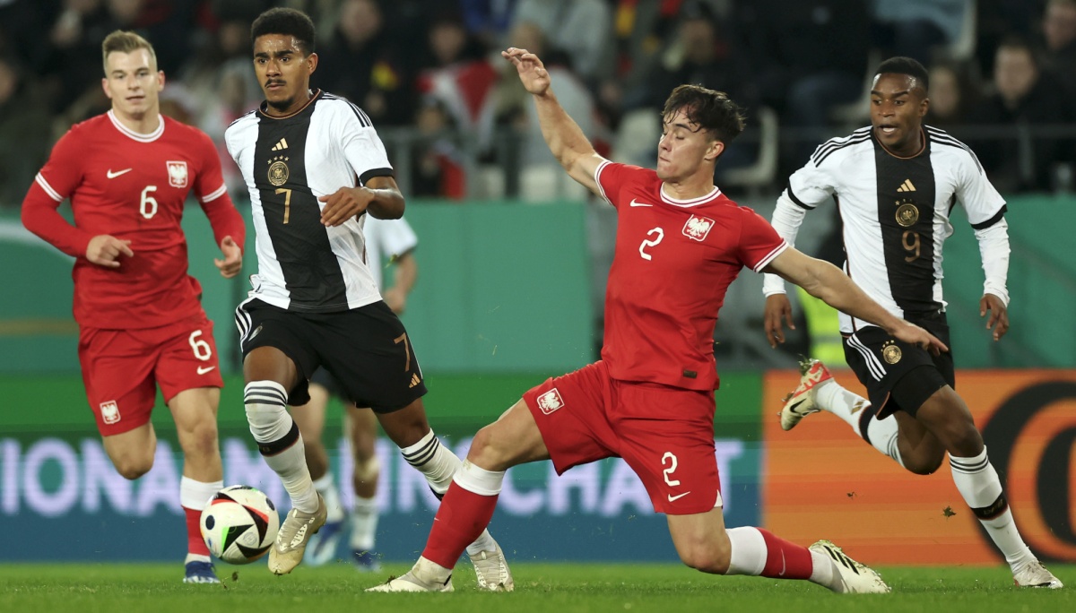 Deutsche U 21-Nationalmannschaft gewinnt vor 8559 Fans in Essen 3:1 gegen Polen
