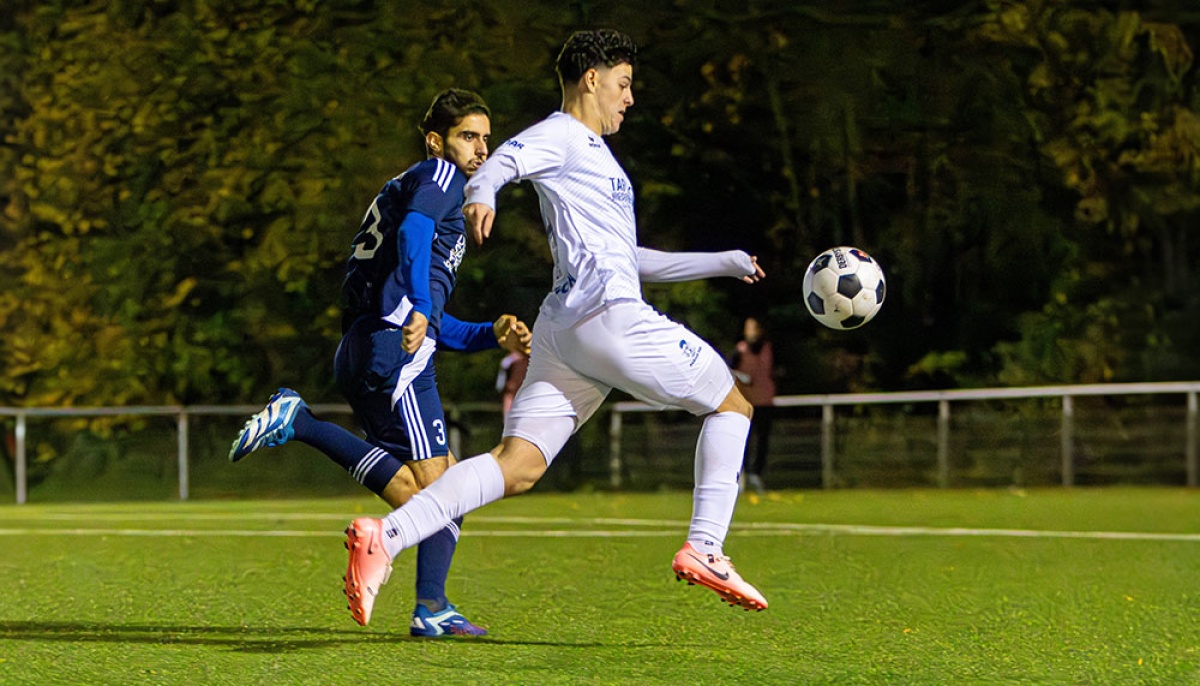 Schonnebeck und ETB stimmen sich mit Oberliga-Siegen auf Topspiel-Derby am ersten Advent ein