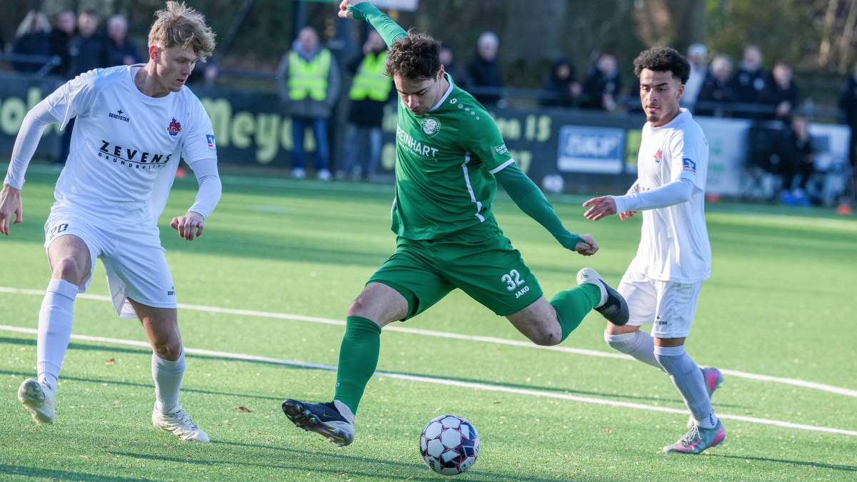 Spitzenreiter Ratingen 04/19 hält Konkurrenz in der Oberliga Niederrhein auf Distanz