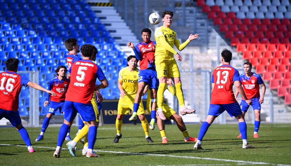 Nur Uerdingen und Kleve nutzen Heimvorteil: Sieben von neun Oberliga-Auswärtsteams fahren Dreier ein