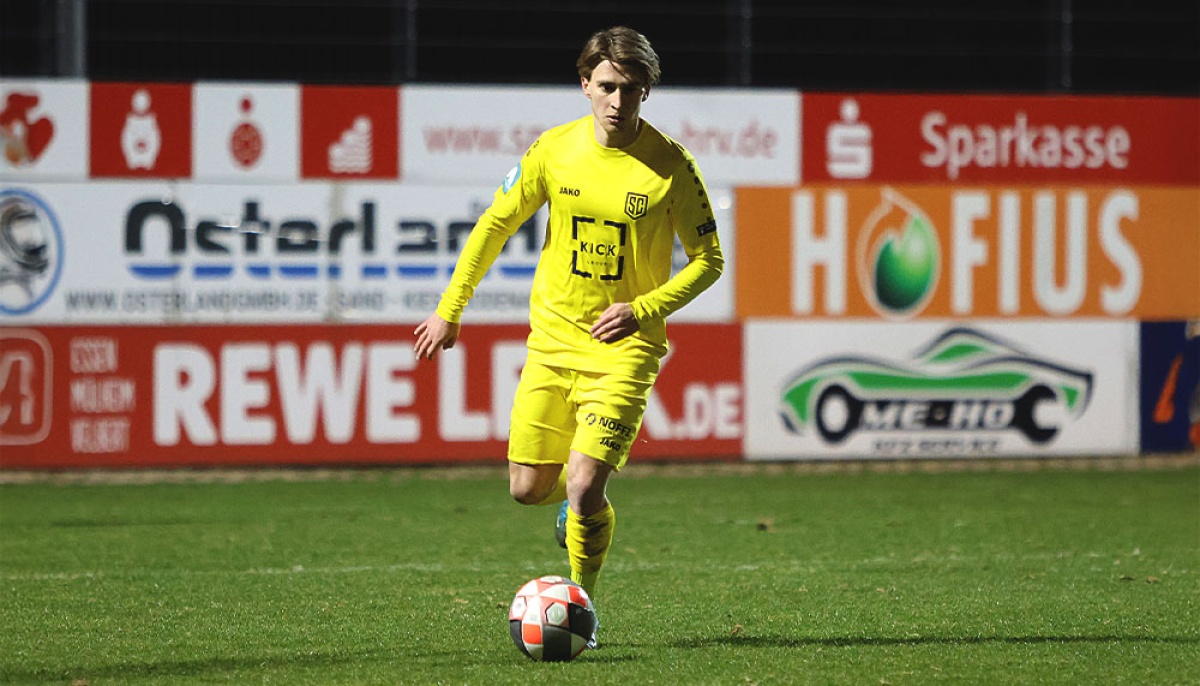 Mit Kantersieg von Rang 14 auf Platz 9: SC St. Tönis beim 7:1 gegen Union Frintrop im 