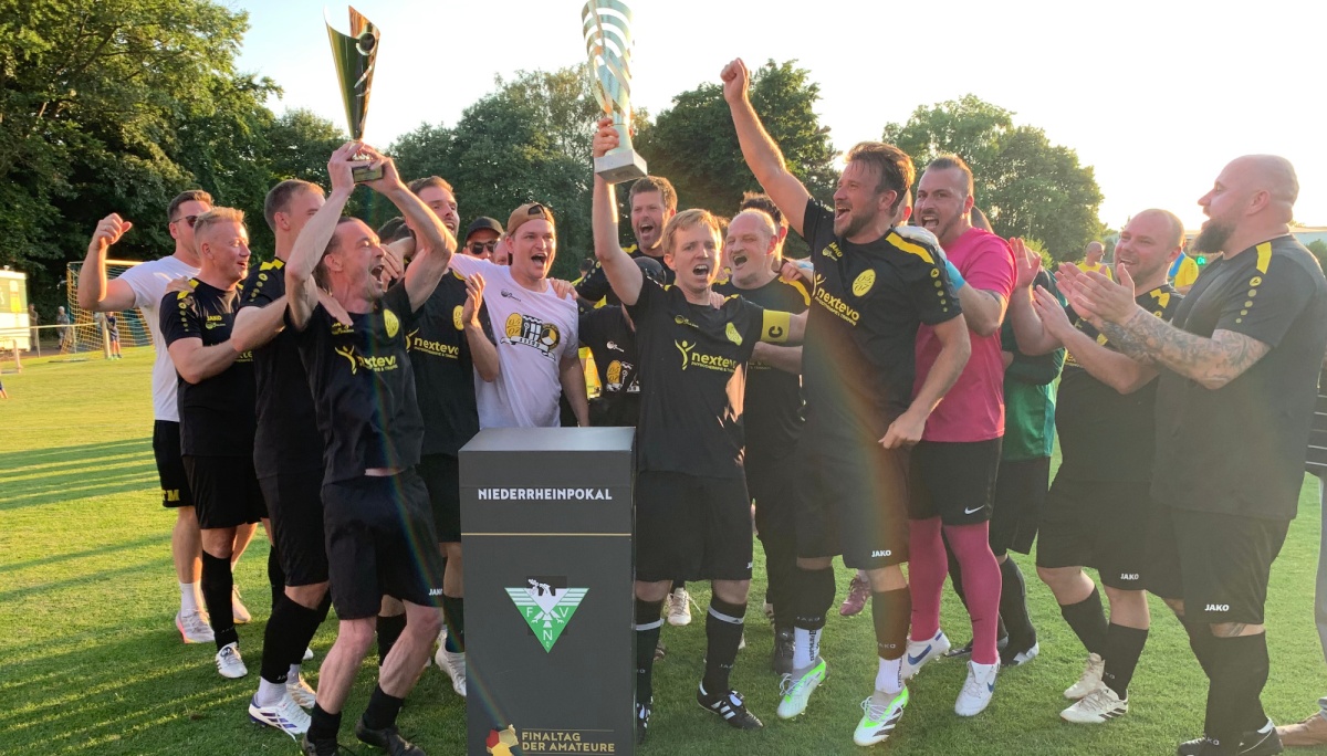 SpVg Odenkirchen triumphiert im Endspiel um den Ü 32-Niederrheinpokal