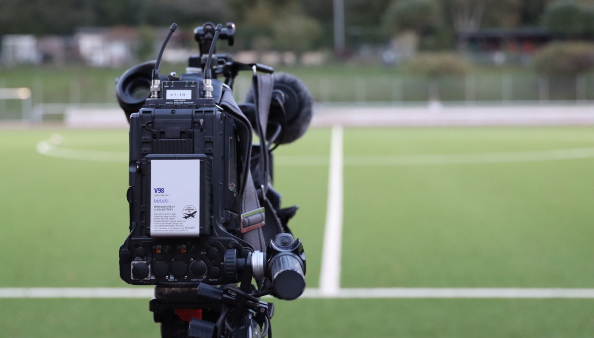 Merkblatt: Filmen und Veröffentlichen von Bewegtbildern im Amateurfußball Merkblatt: Filmen und Veröffentlichen von Bewegtbildern im Amateurfußball