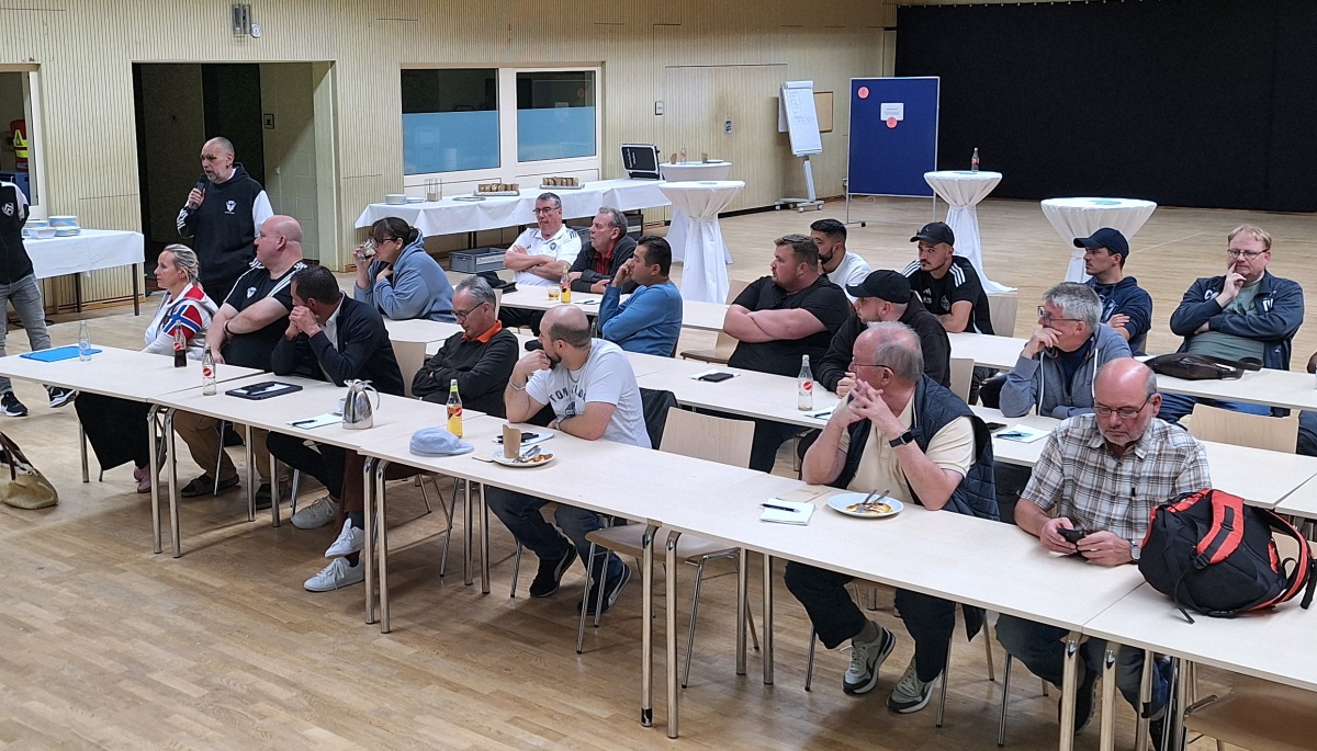Gemeinsam zu einem fairen Miteinander: Erfolgreiche Pilot-Veranstaltung des FVN-Lehrstabs Konfliktmanagement Gemeinsam zu einem fairen Miteinander: Erfolgreiche Pilot-Veranstaltung des FVN-Lehrstabs Konfliktmanagement