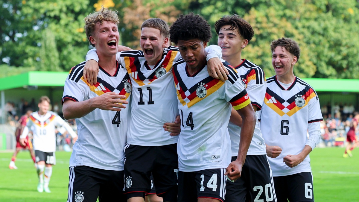 2:1 gegen Venezuela: Deutsche U 17-Junioren starten mit knappem Sieg ins 4-Nationen-Turnier in Duisburg
