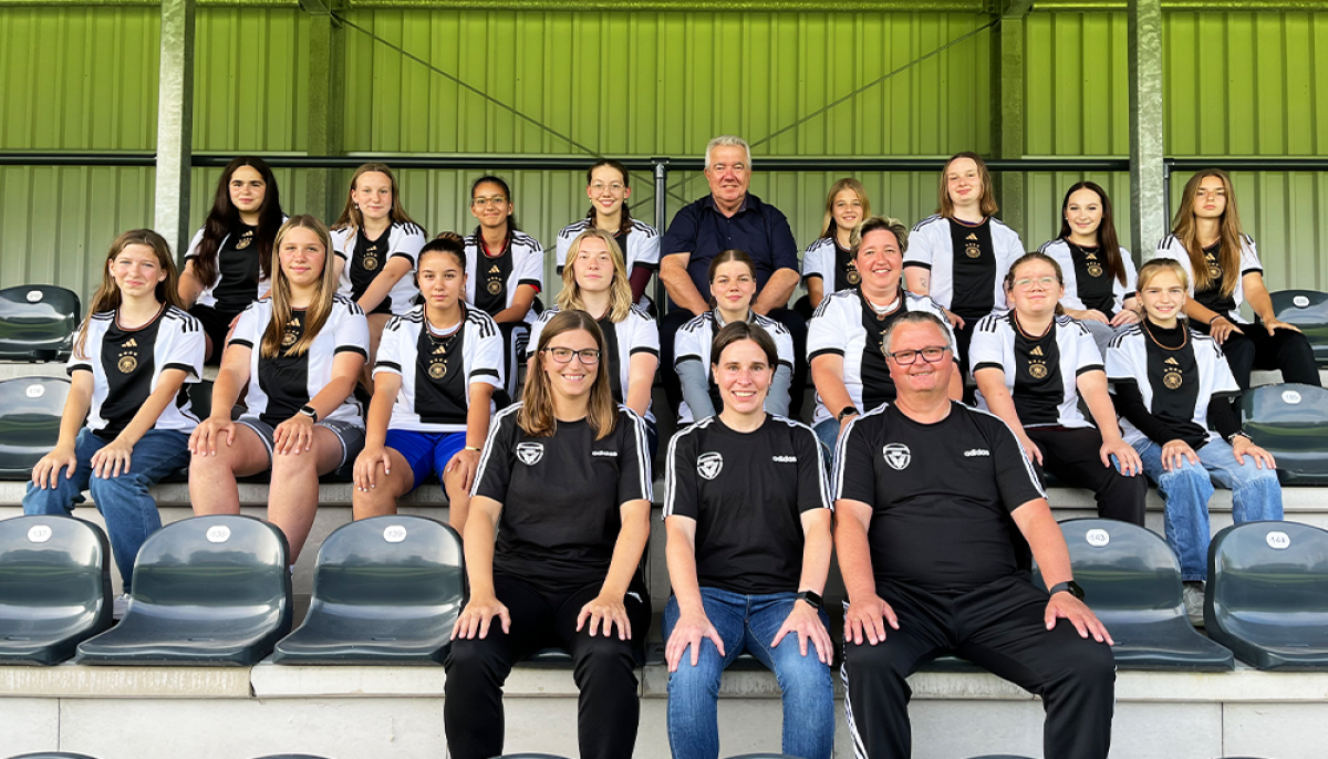 16 neue Schiedsrichterinnen im DFB-Dress