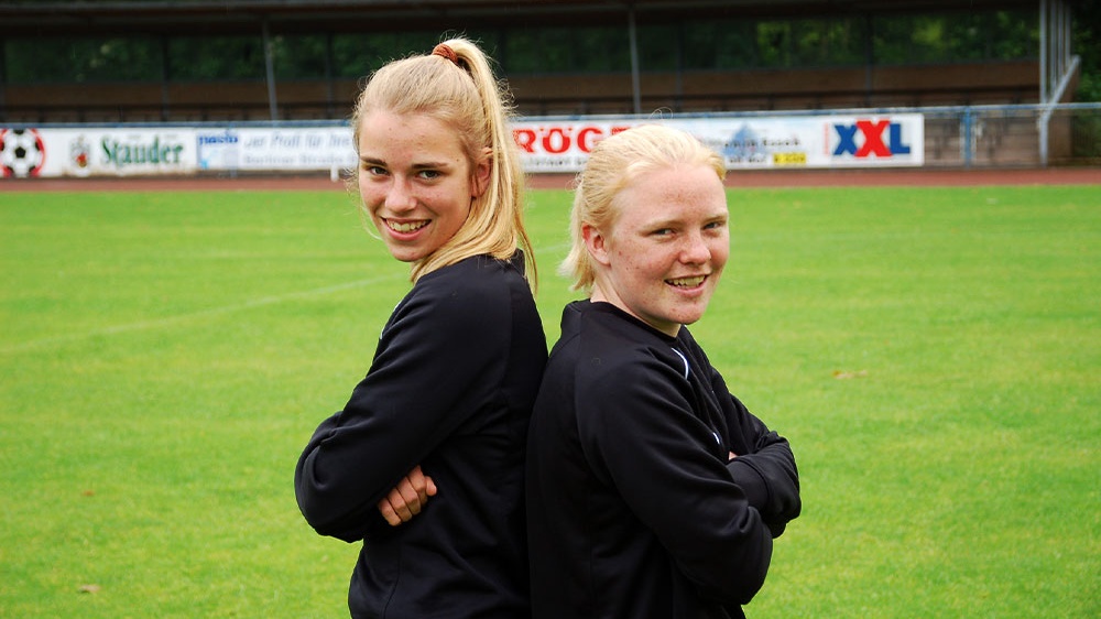 Pauline und Jule Dallmann mischen mit dem VfR Warbeyen die Frauen-Regionalliga West auf.