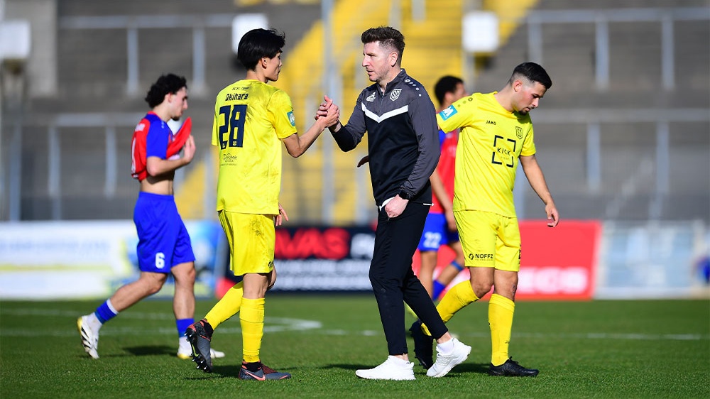 SC St. Tönis-Trainer Bekim Kastrati steht mit seinem Team aktuell auf Platz vier der Oberliga Niederrhein.