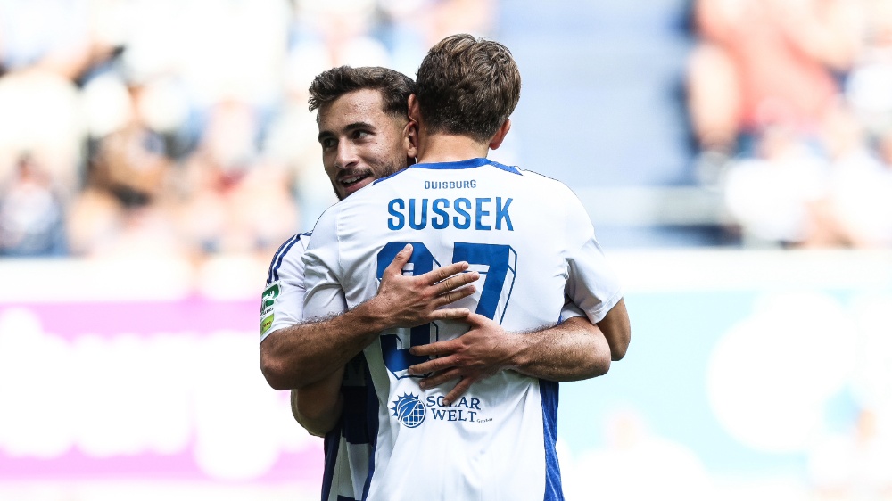 MSV Duisburg gewinnt Pokal-Derby gegen die Sportfreunde Hamborn 07 vor mehr als 8000 Fans