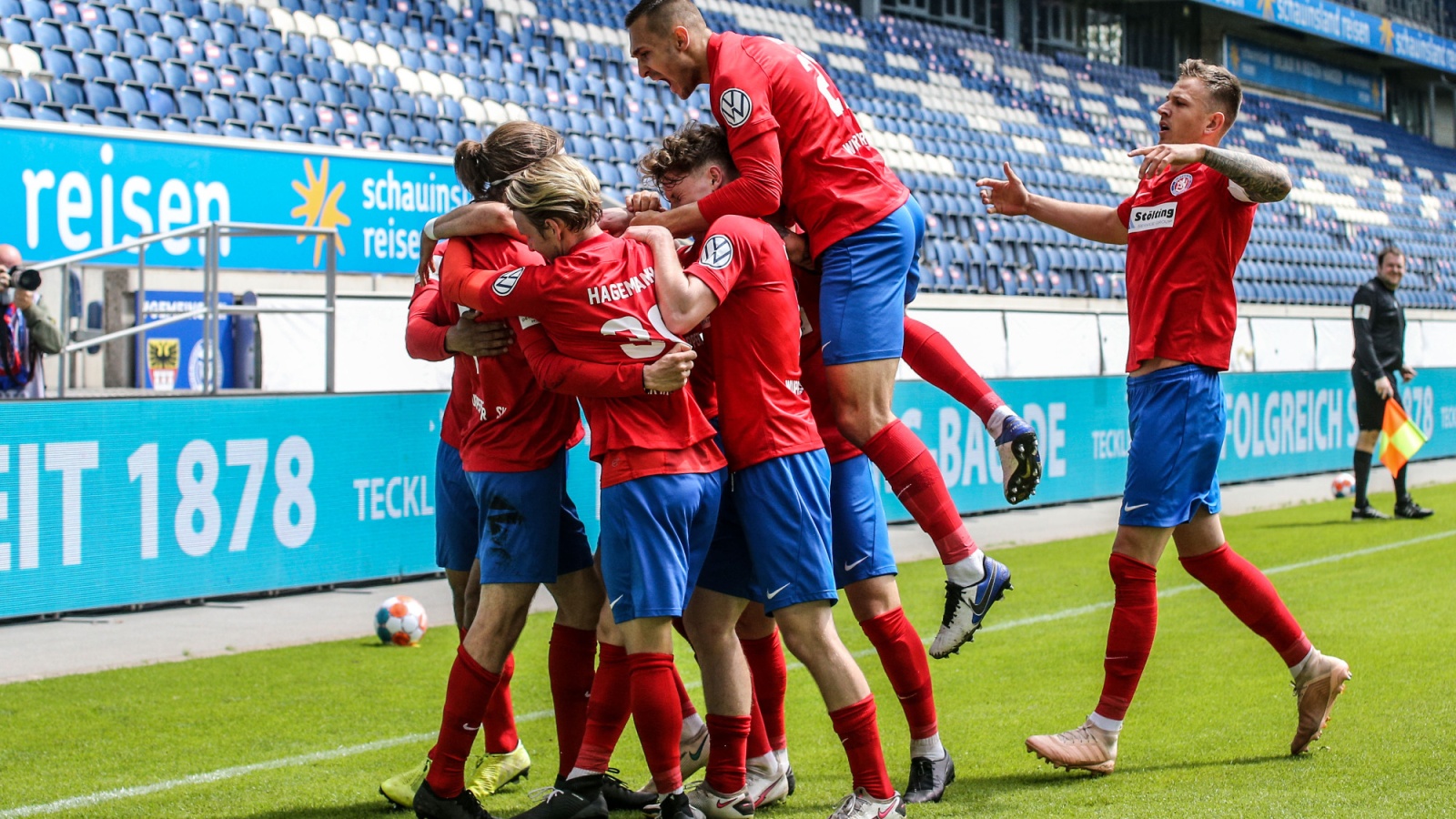 Der Wuppertaler SV will - wie hier im vergangenen Niederrheinpokal-Endspiel (2:1 gegen den SV Straelen) - auch in der 2. Pokalrunde 2021/2022 jubeln.
