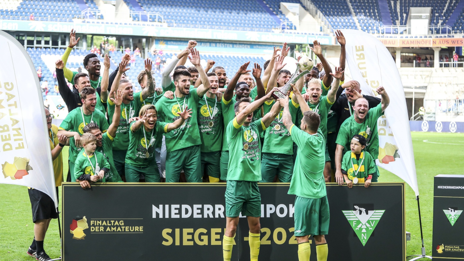 Sieger des Niederrheinpokals 2022: Der SV Straelen.